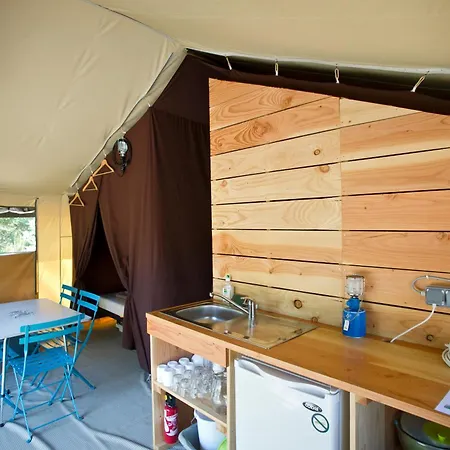 Huttopia Landes Sud Saint-Michel-Escalus Chambre photo